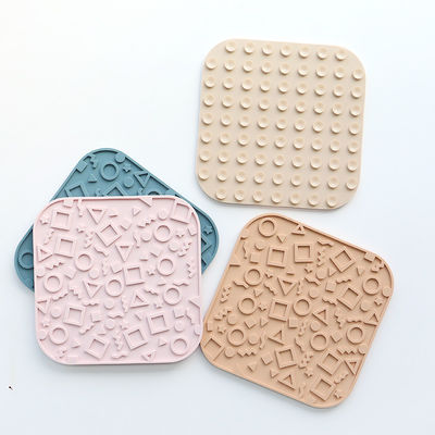 kwaliteit  PAISEN Custom Silicone Pet Dog Lick Pad Mat Easy-to-Clean Suction Cups for Healthy Feeding of Dogs Cats Pet Bowls Feeders fabriek