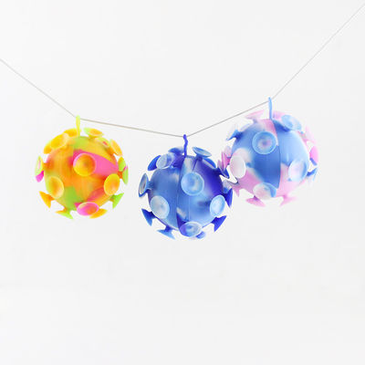 De multi Gekleurde Bal van de het Speelgoedzuignap van het Babysilicone voor Kinderenpartij