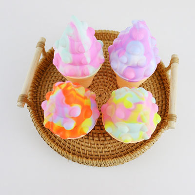 3D Kleurrijk Siliconeroomijs Teether voor de Hulppsychologie van de Babyspanning