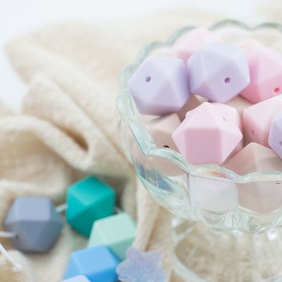 17mm Hexagon van de Pareleco van het Siliconetandjes krijgen Vriendschappelijke Veiligheid Te kauwen voor Babytandjes krijgen