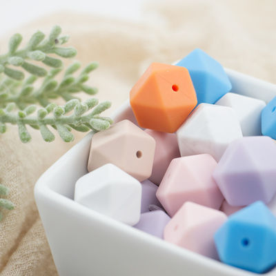 17mm Hexagon van de Pareleco van het Siliconetandjes krijgen Vriendschappelijke Veiligheid Te kauwen voor Babytandjes krijgen