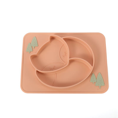 Passen de zuiging Verdeelde Platen van het Peutersilicone Zacht met Embleem aan