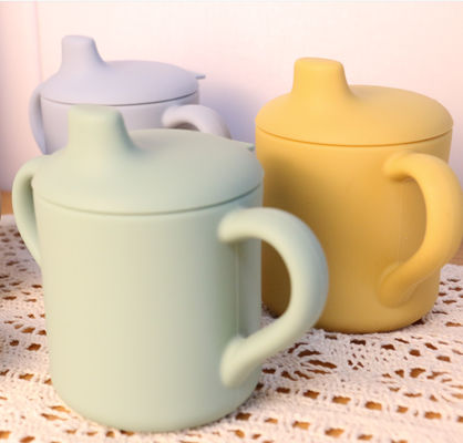 120ml silicone het Drinken Koppen voor Jonge geitjespeuter die OEM ODM opleiden