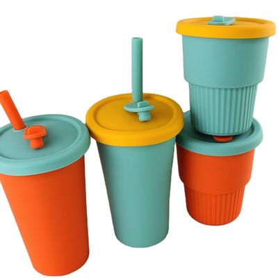 Van de het Siliconekoffie van het reiskamp de Opvouwbare Kop 350ml met Straw Lid
