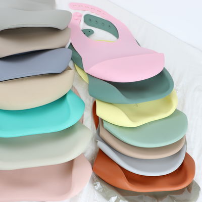 De gepersonaliseerde Slab van de Siliconebaby Duurzaam voor Babypeuter het Voeden
