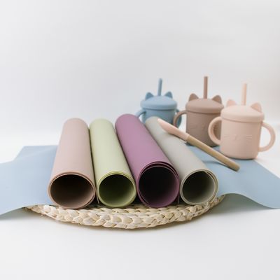 Van de Misstapjonge geitjes van BPA de Vrije mat van de het Siliconeplaats niet Kleurrijk met de Aangepaste mat van het de matbureau van de Embleemlijst