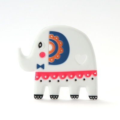 Van het de Rangsilicone van het olifantsvoedsel de Baby Teether BPA Vrij met past Embleem aan