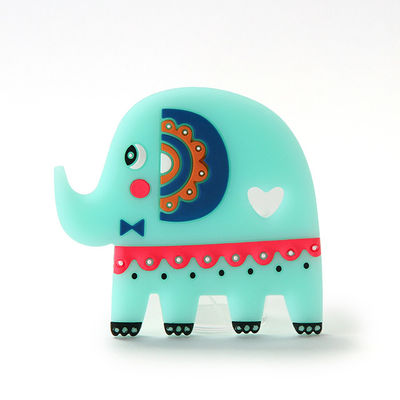 Van het de Rangsilicone van het olifantsvoedsel de Baby Teether BPA Vrij met past Embleem aan