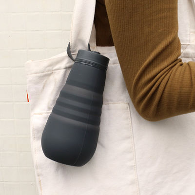 Lekvrije Vouwbare Silicone het Drinken Fles BPA Vrij voor Reis het Kamperen