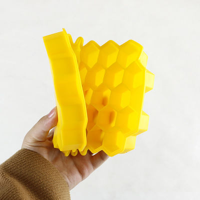 OEM van het Ijsblokjetray with lid honeycomb shape van pvc Vrije Zachte Rubber