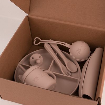 Custom box pakket voor kinderen peuter Silicone tafelgerei Set met Cup Plate Bowl Lepel Vork Bib