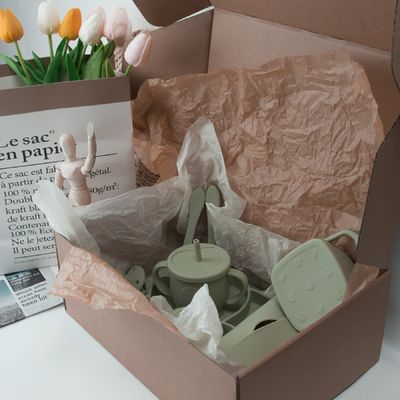 Custom box pakket voor kinderen peuter Silicone tafelgerei Set met Cup Plate Bowl Lepel Vork Bib