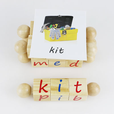 Houten het Speelgoedblokken van alfabetkinderen voor Montessori-het Kleuterschoolonderwijs