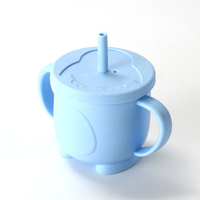Siliconen drinkbeker met OPP-zakverpakkingscapaciteit om te drinken