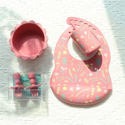 Silicone babybibb waterdicht en vlekvrij - bestand tegen rotzooi - gratis maaltijd