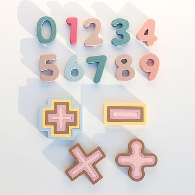 Custom OEM ODM custom siliconen speelgoed voor baby's geprinte laser nummer klein bord 10pcs pakket voor kinderen educatieve speelgoed sets